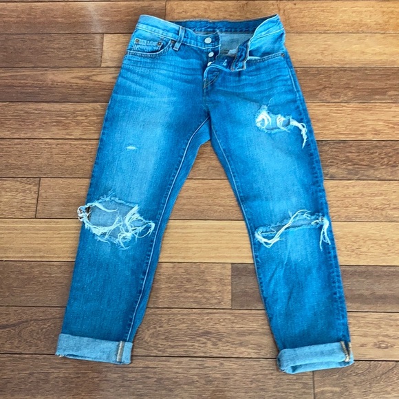 Levi’s✨Classic 501 Midrise Botton Fly Straight Leg Distressed Jeans - Picture 3 of 7